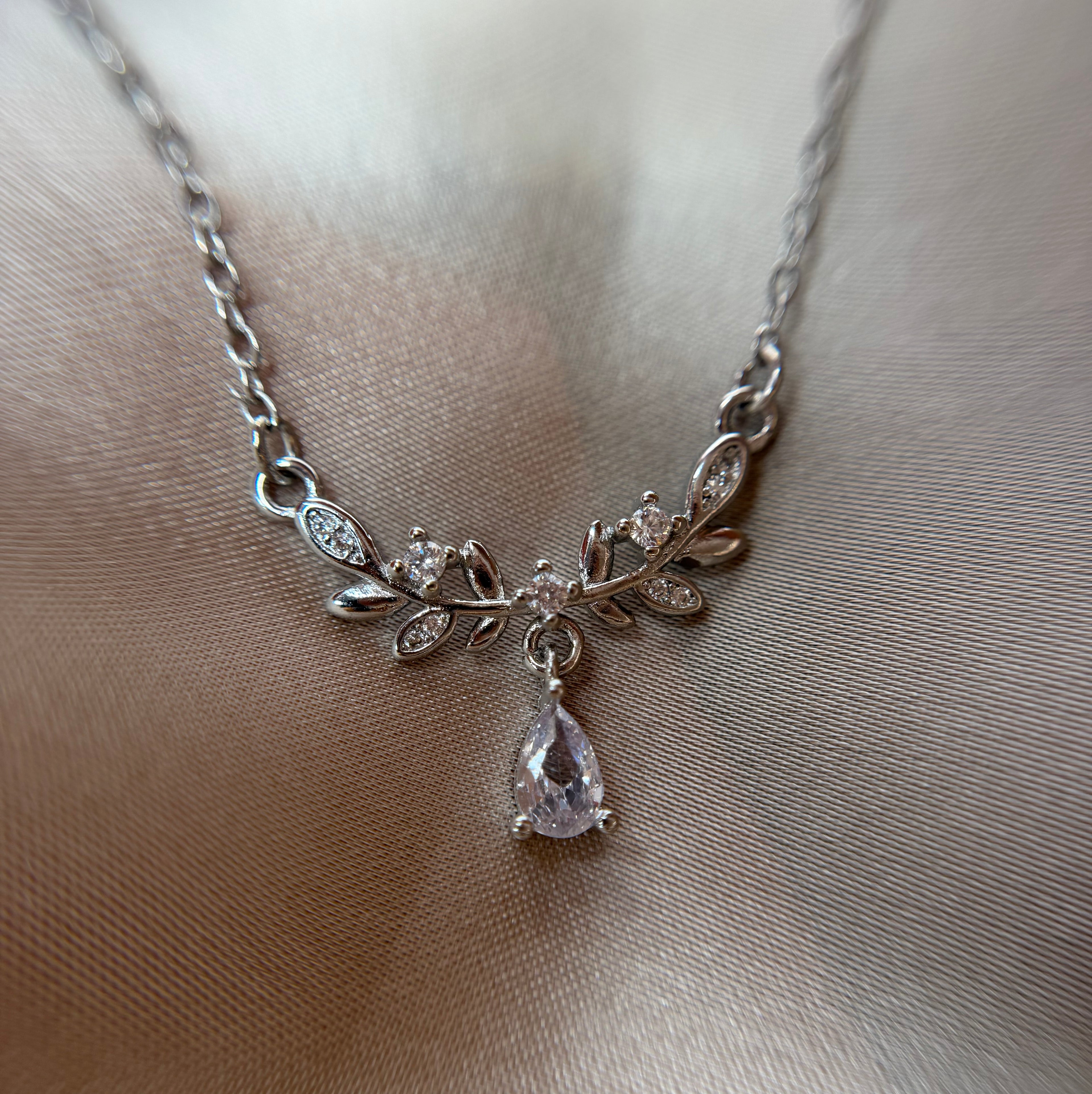 Crystal Vine Necklace 925Silver