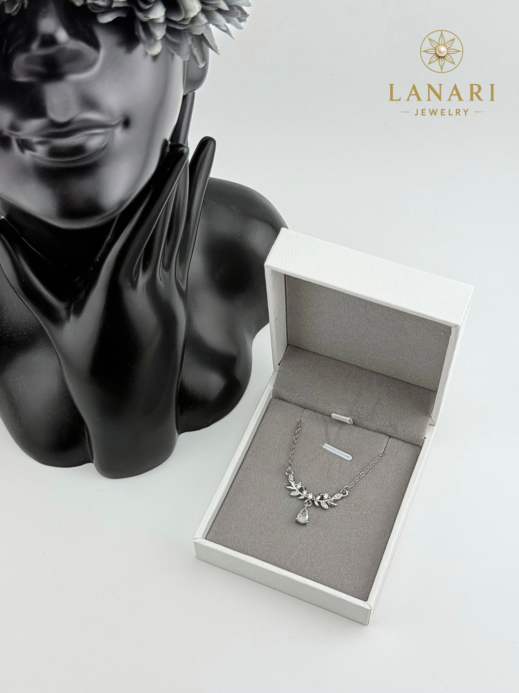 Crystal Vine Necklace 925Silver