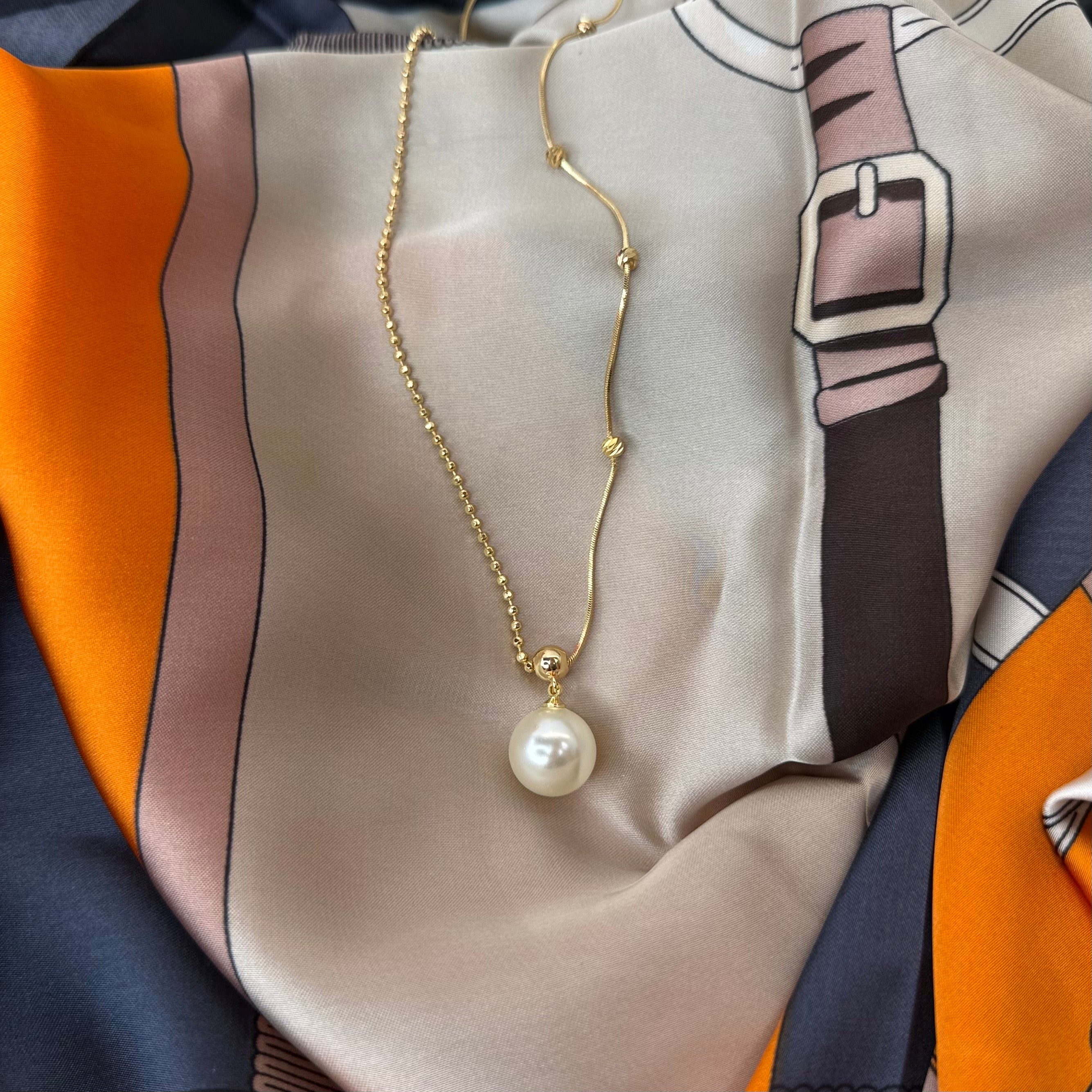 Golden Pearl Necklace Gold-plated