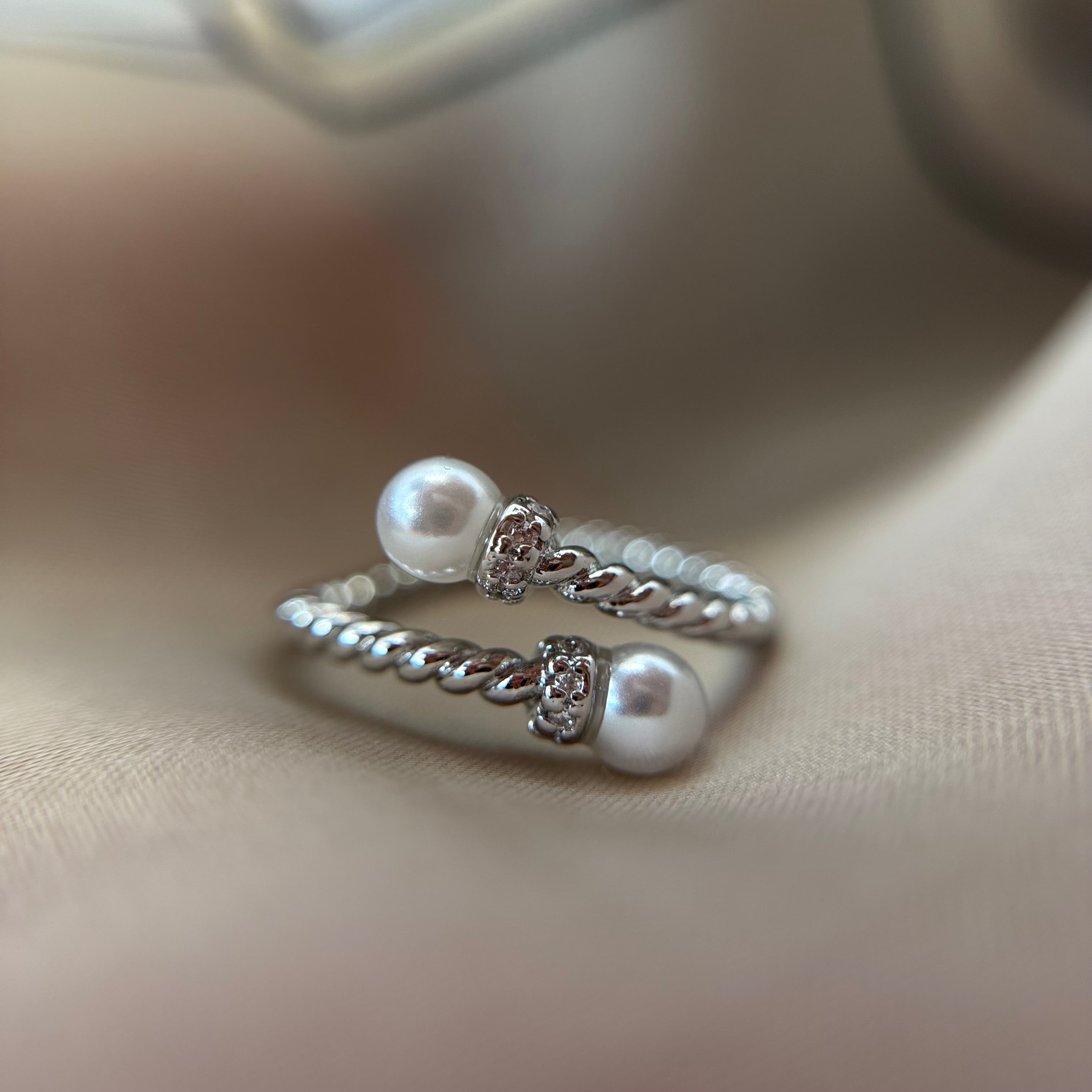 Pearl Embrace Ring 925Silver