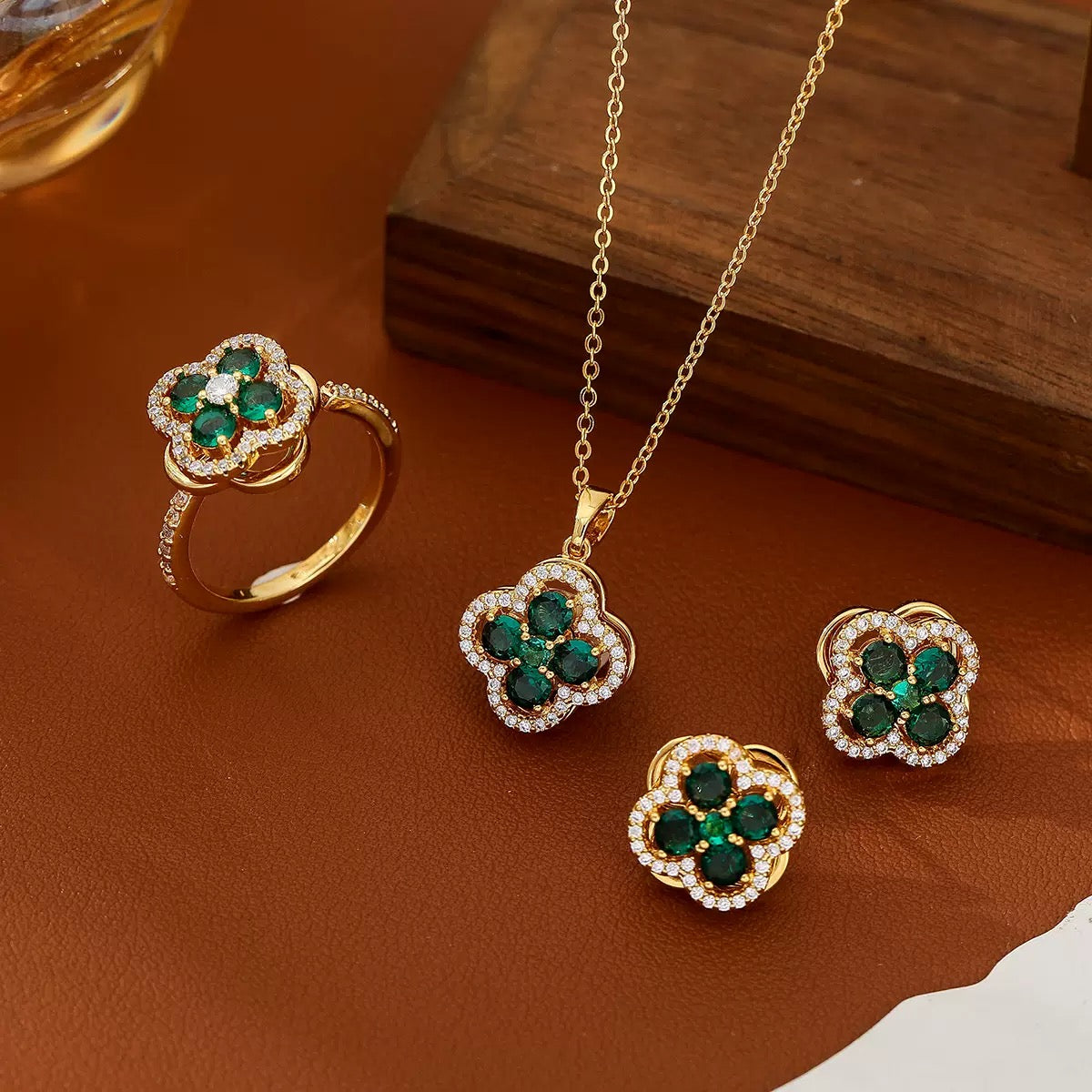 Emerald Flower Set Gold-plated